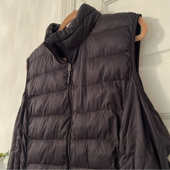 32 Degrees Heat Puffer Vest Black - Picture 4 of 9